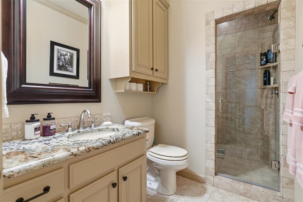2606 Waters Edge Drive Property Photo 32