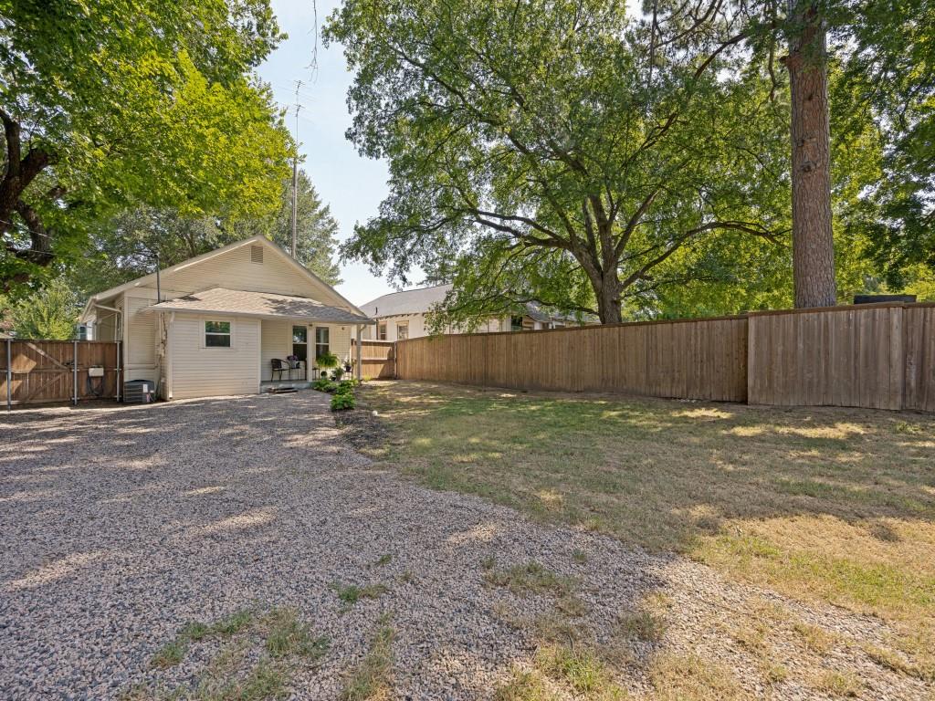 504 W Murray Street Property Photo 12