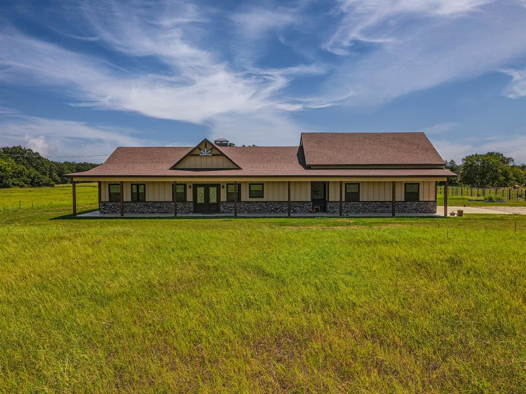 2141 Rs County Road 2250 Property Photo 2