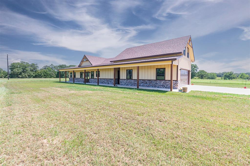2141 Rs County Road 2250 Property Photo 3