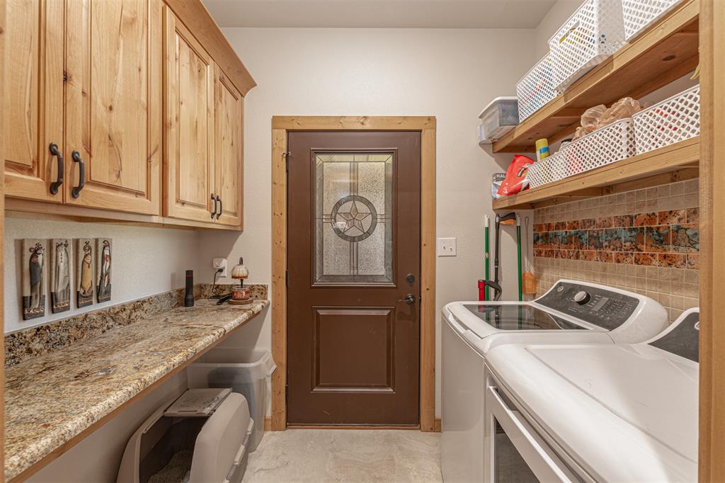 2141 Rs County Road 2250 Property Photo 15