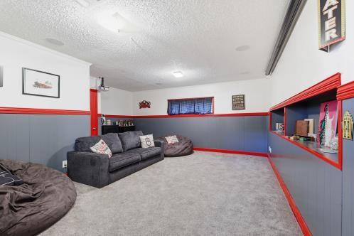 709 Lexington Drive Property Photo 11