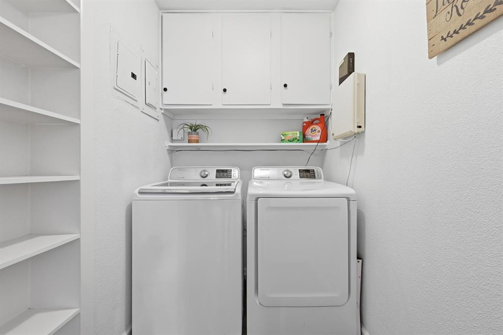 709 Lexington Drive Property Photo 22
