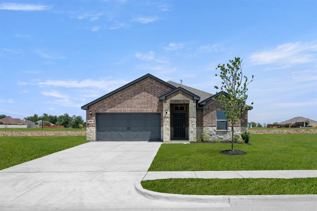 416 Camryn Way Property Photo 1