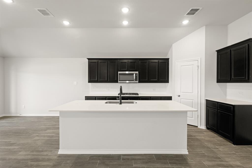 416 Camryn Way Property Photo 3