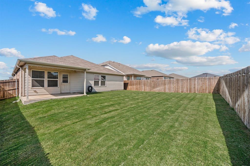 9112 Settlers Peak Road Property Photo 32