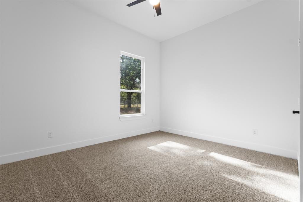 5609 Thousand Oaks Drive Property Photo 22