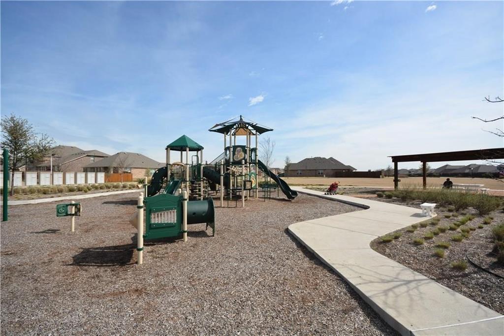 1921 Steppe Trail Drive Property Photo 21