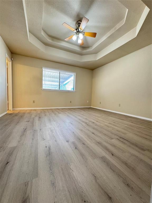 528 Post Oak Lane Property Photo 3
