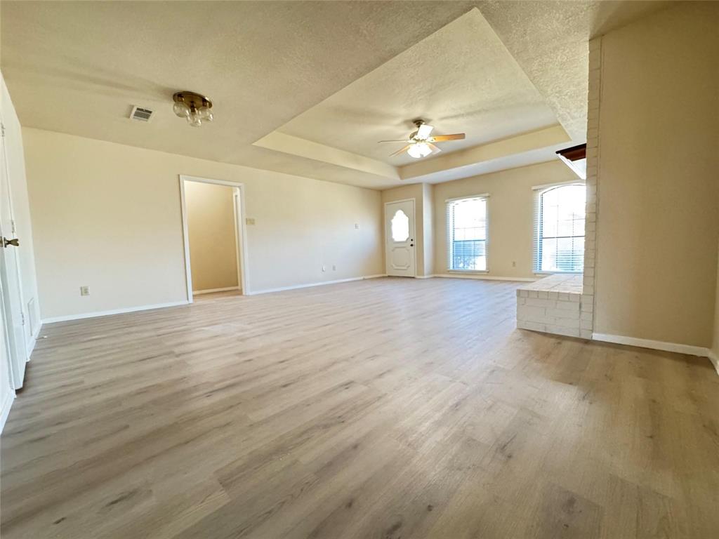 528 Post Oak Lane Property Photo 16