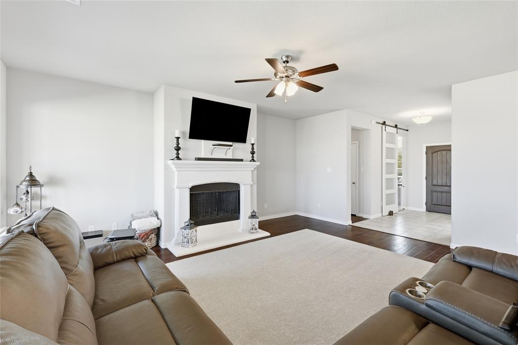 1212 County Road 4797 Property Photo 10