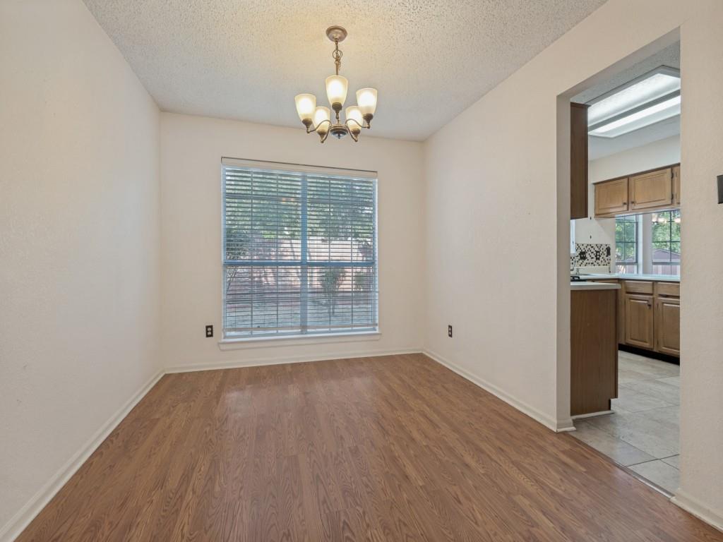 606 Berkley Drive Property Photo 10
