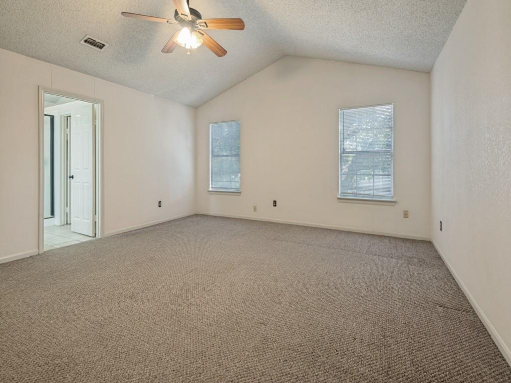 606 Berkley Drive Property Photo 16