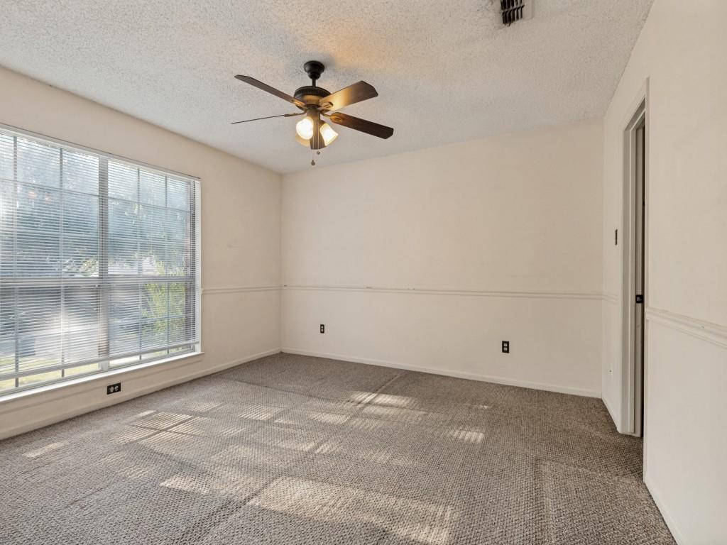 606 Berkley Drive Property Photo 19