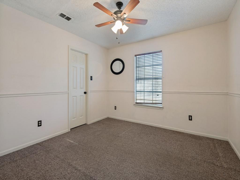 606 Berkley Drive Property Photo 20