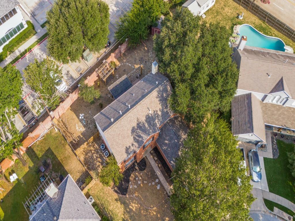606 Berkley Drive Property Photo 25