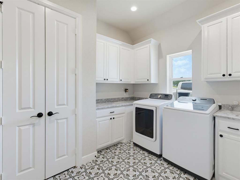 209 Rio Rancho Drive Property Photo 31