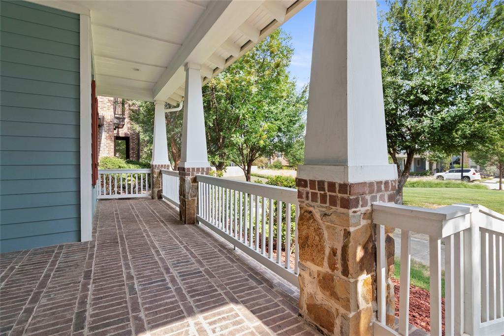 1009 Peacock Boulevard Property Photo 3