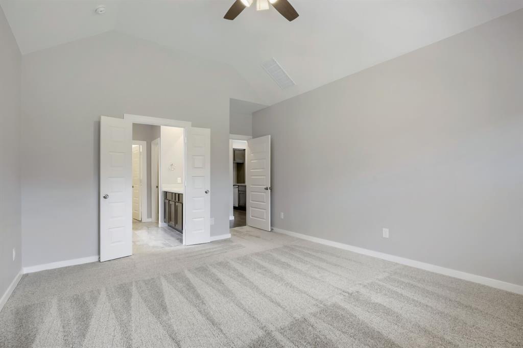 3925 Chesapeake Lane Property Photo 14