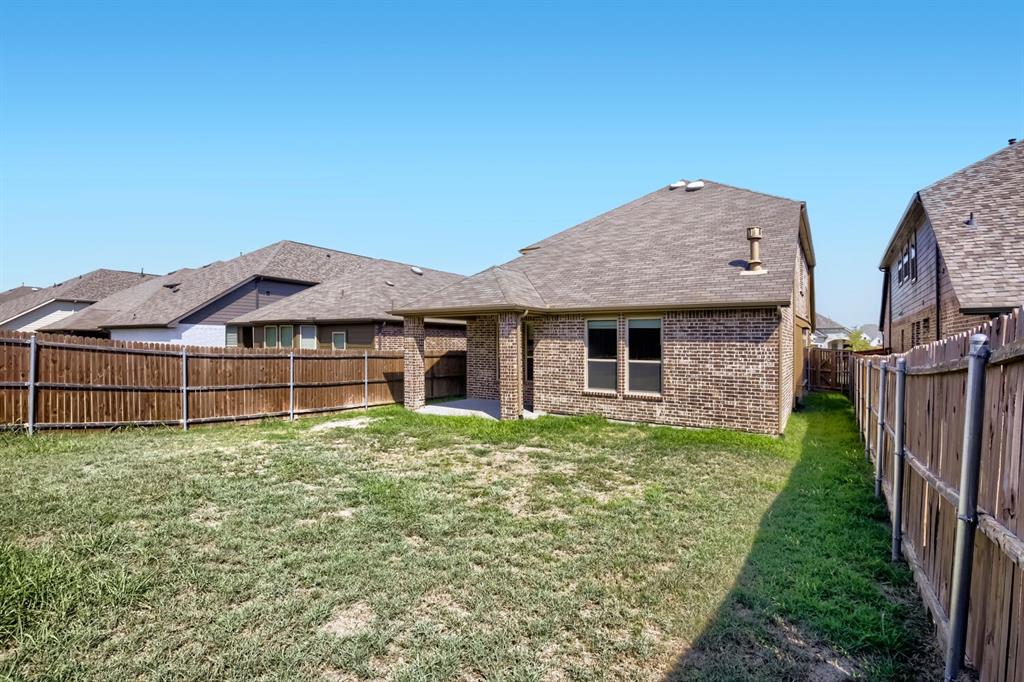 3925 Chesapeake Lane Property Photo 28