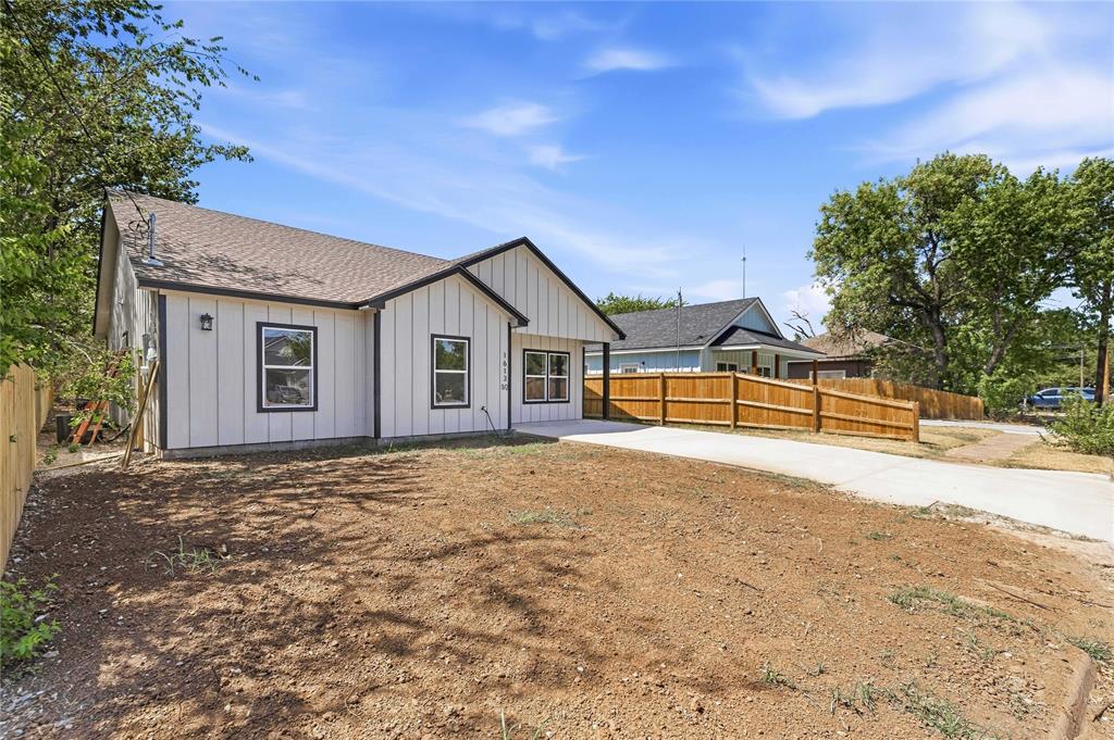 1613 1/2 2nd Street Property Photo 4