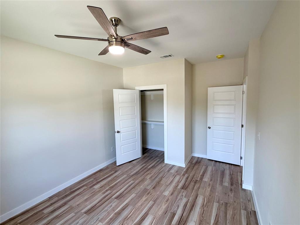 1613 1/2 2nd Street Property Photo 6