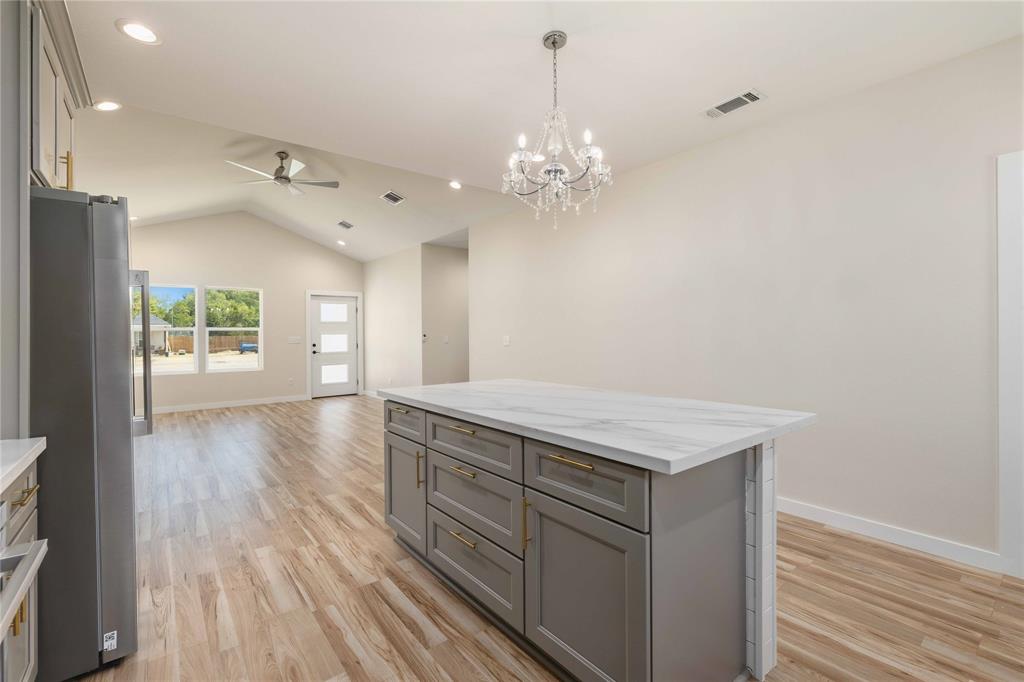 1613 1/2 2nd Street Property Photo 13
