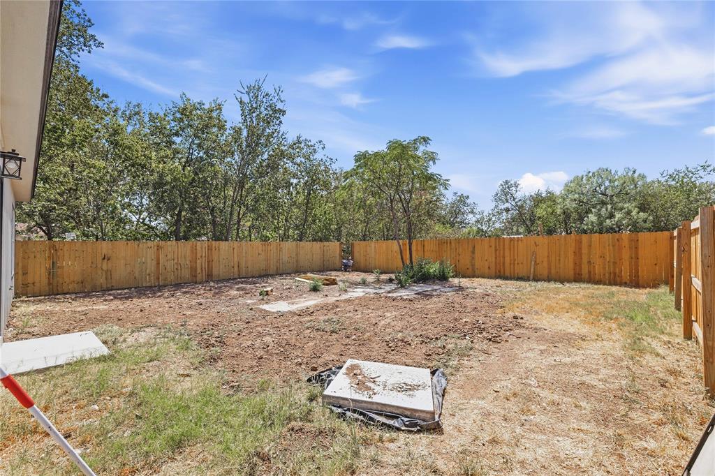 1613 1/2 2nd Street Property Photo 28