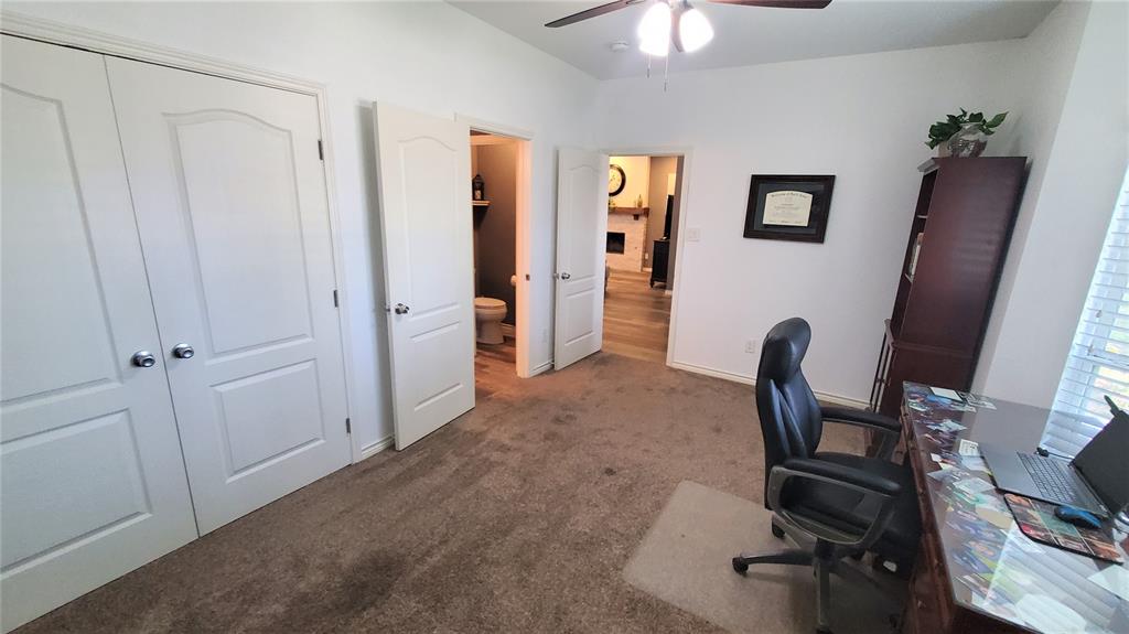 912 Blackstone Drive Property Photo 18