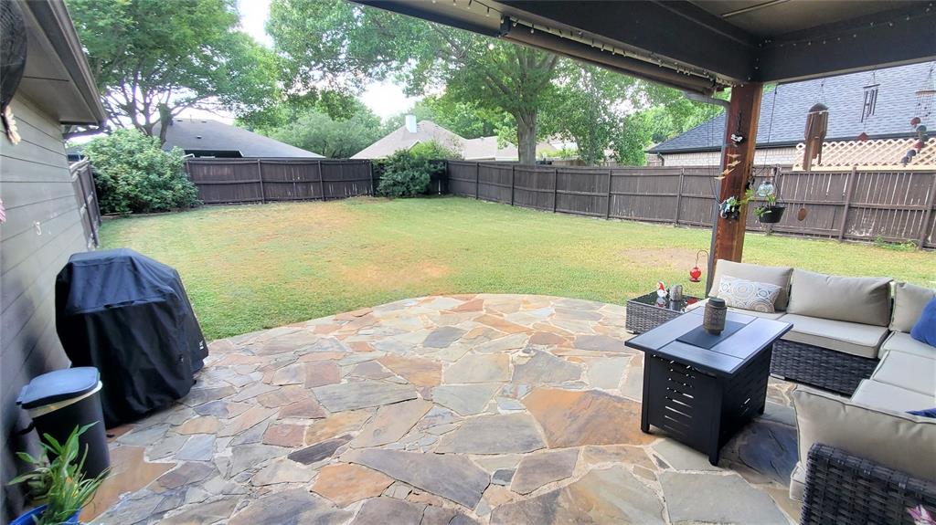 912 Blackstone Drive Property Photo 33