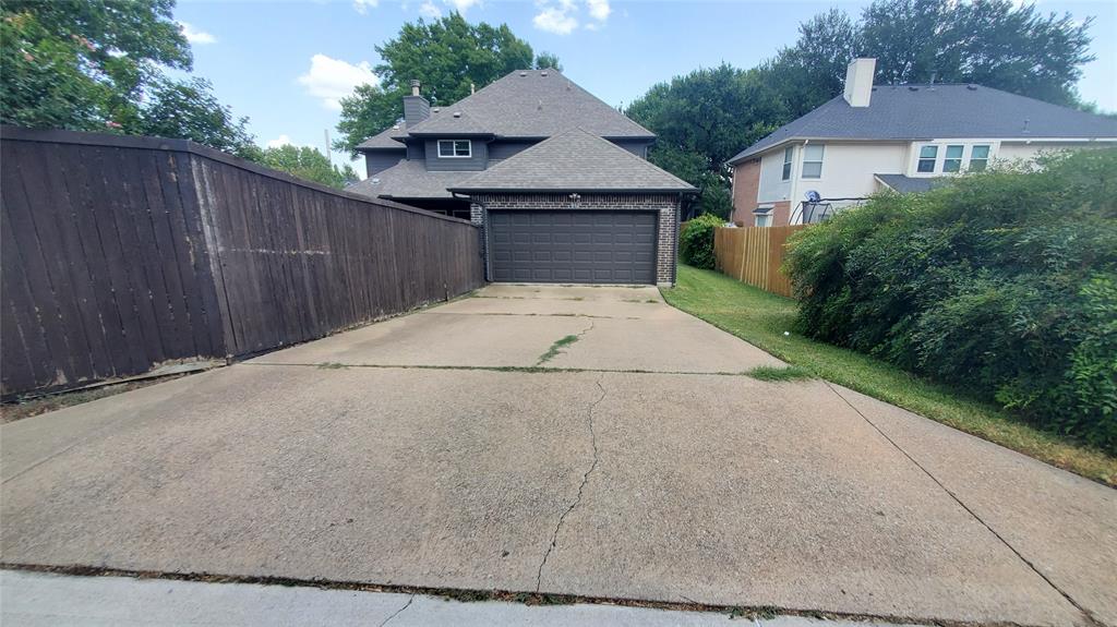 912 Blackstone Drive Property Photo 38
