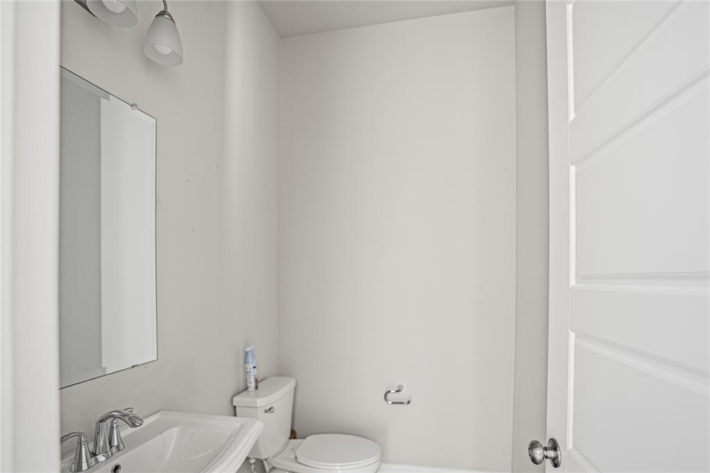1621 Rose Willow Way Property Photo 28