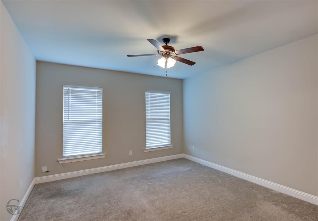 220 Berkshire Place Property Photo 17