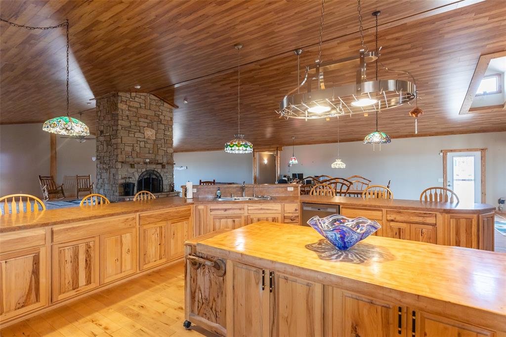 128 Fm 1657 Property Photo 14
