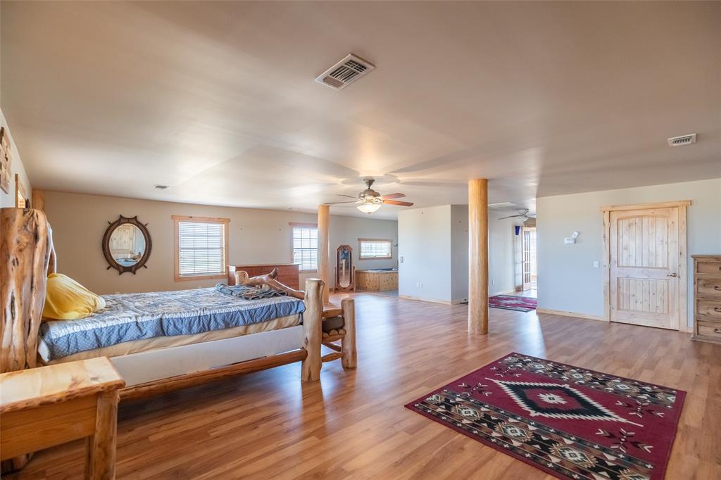 128 Fm 1657 Property Photo 22