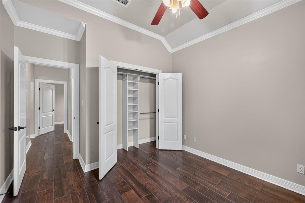 201 Ixworth Avenue Property Photo 29
