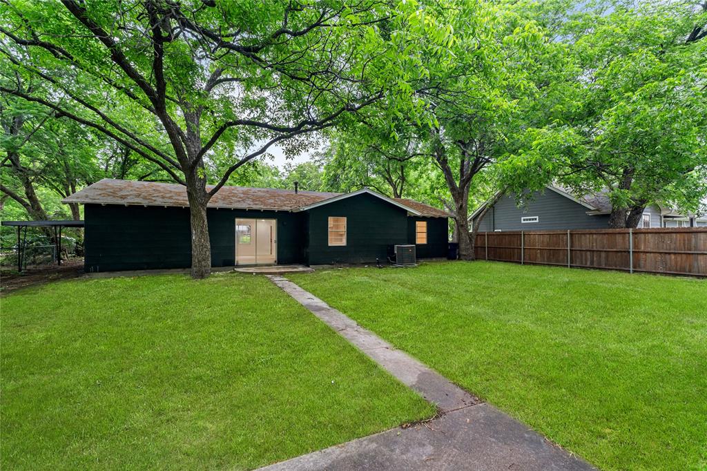 110 Hackberry Street Property Photo 25