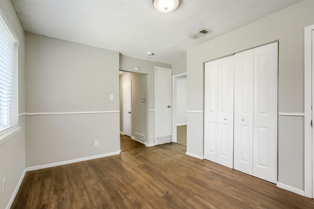 1707 Summit Street Property Photo 14