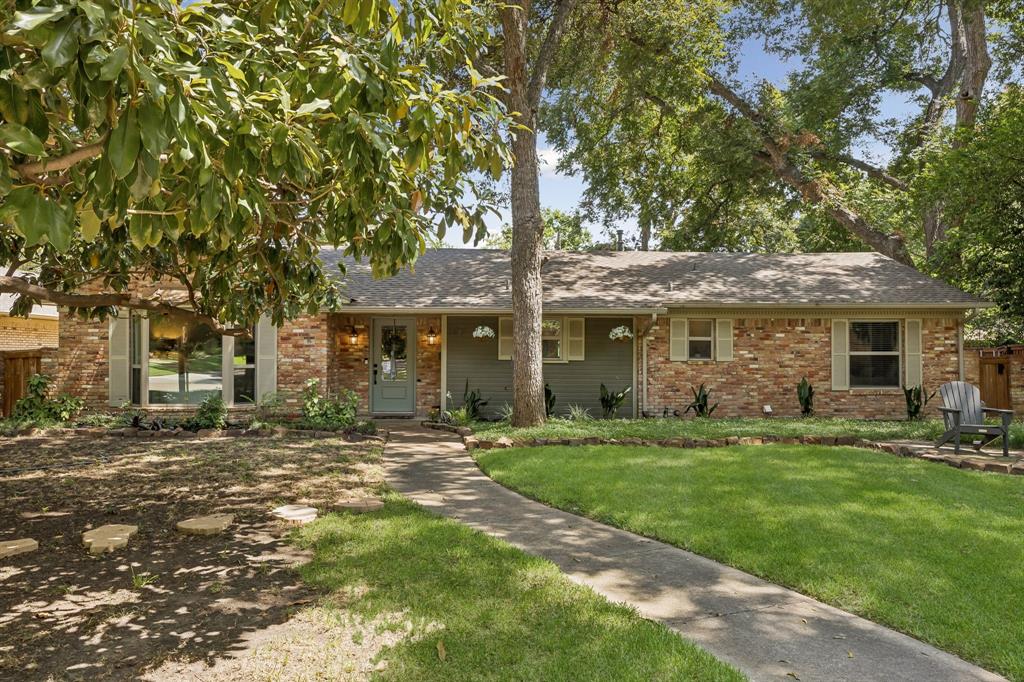 9812 Ravensway Drive Property Photo 30