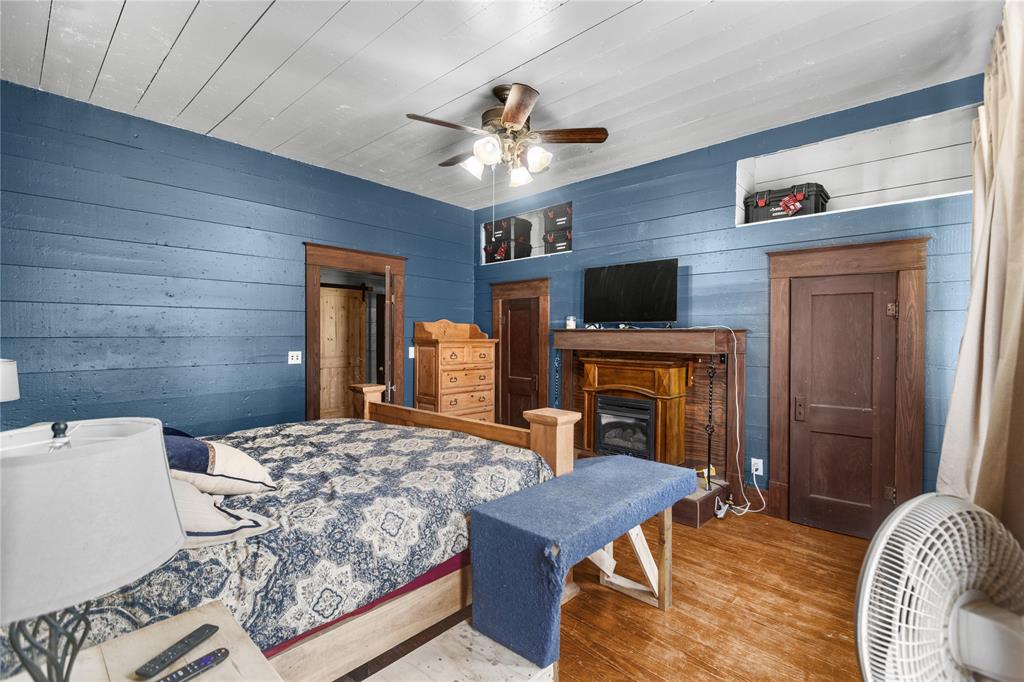 209 Pecan Street Property Photo 10
