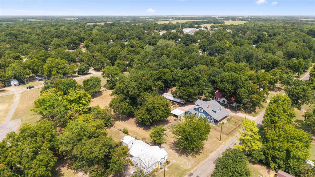 209 Pecan Street Property Photo 22