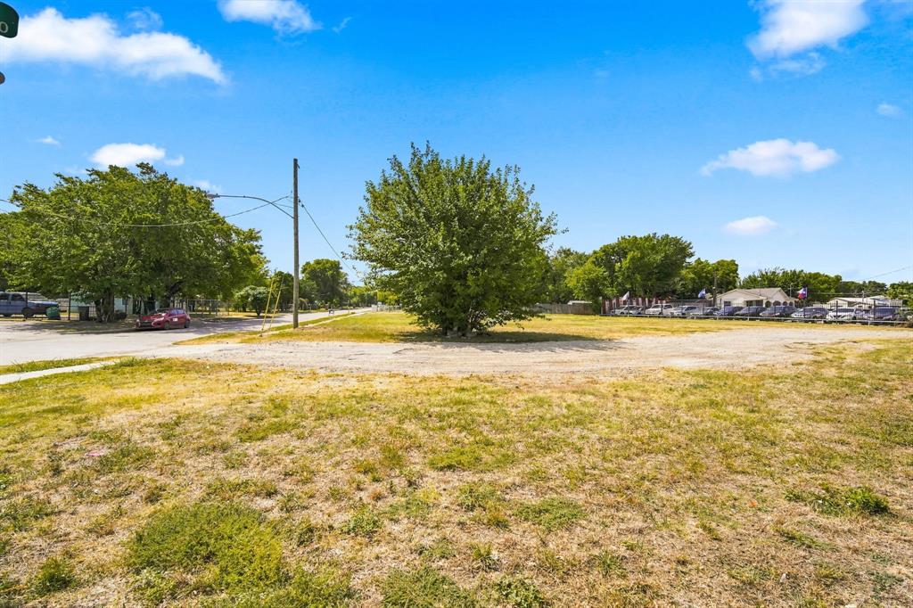 5208 Bernal Drive Property Photo 14