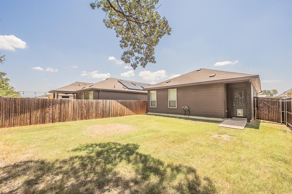 561 Concho Street Property Photo 33