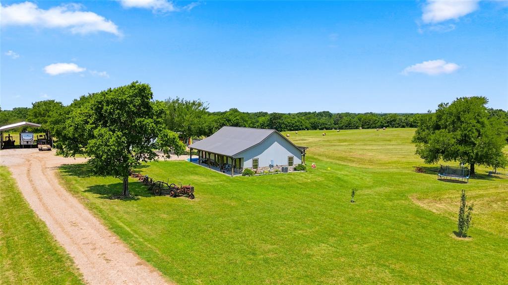 189 County Road 3090 Property Photo 1