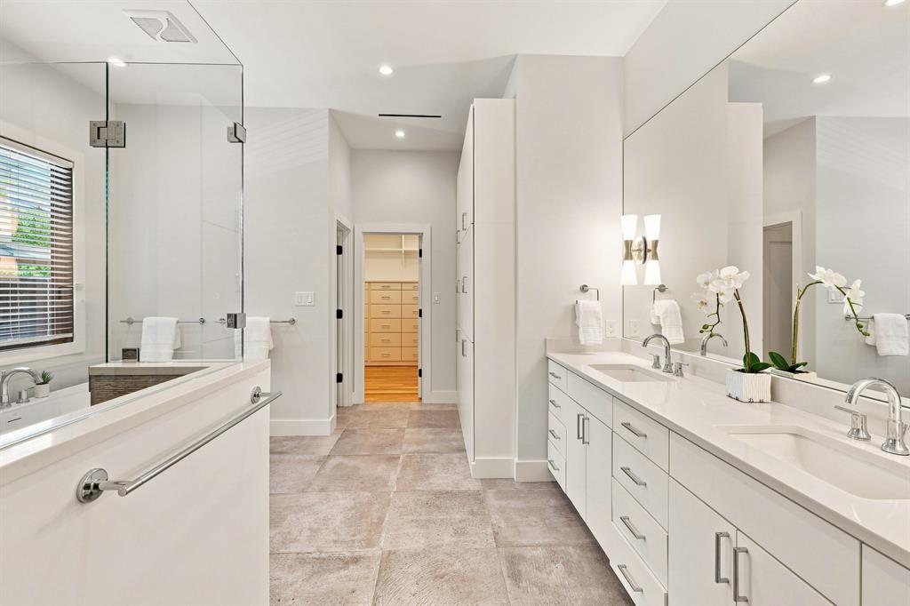 6939 Southridge Drive Property Photo 17