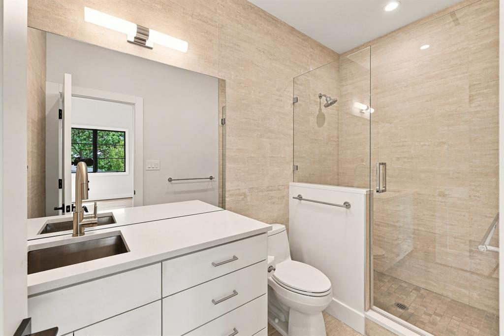 6939 Southridge Drive Property Photo 24