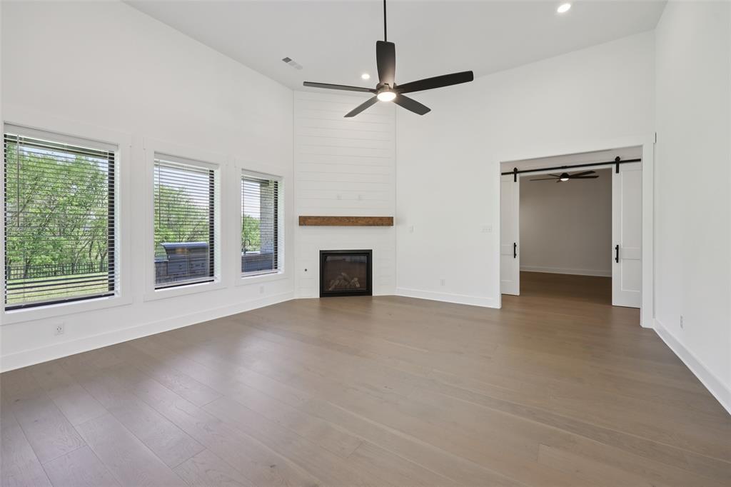 101 Wild Plum Drive Property Photo 8