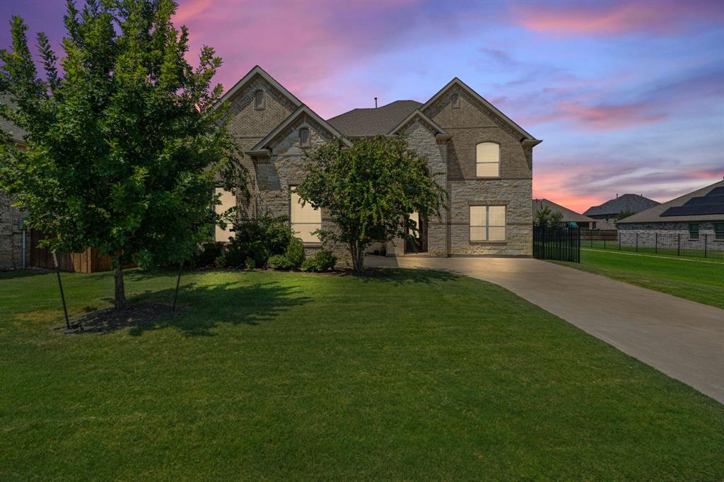 1484 Primrose Place Property Photo 1