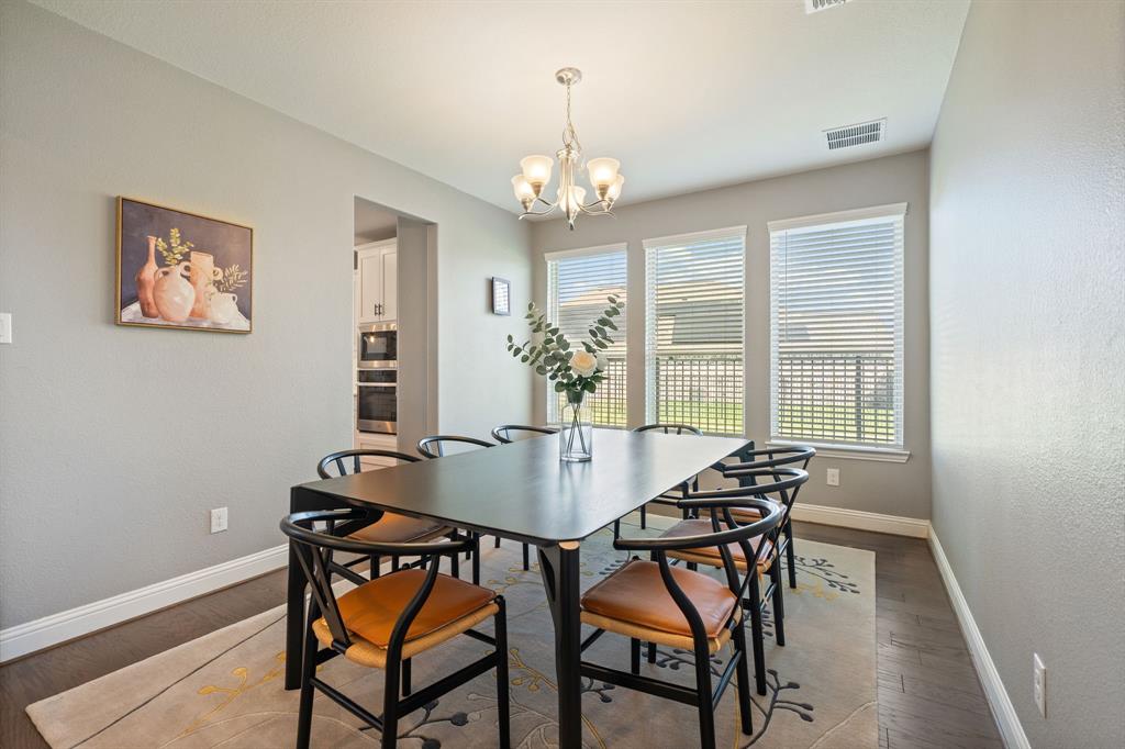 1484 Primrose Place Property Photo 15