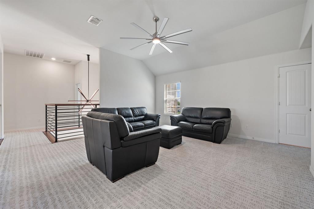 1484 Primrose Place Property Photo 18